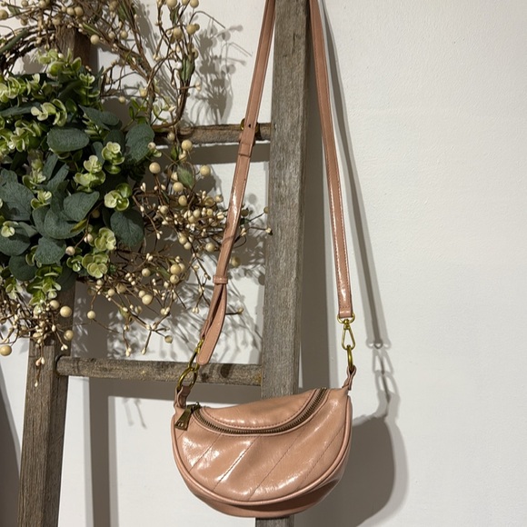 Antik Kraft NidePink Crossbody Bag - Picture 12 of 12